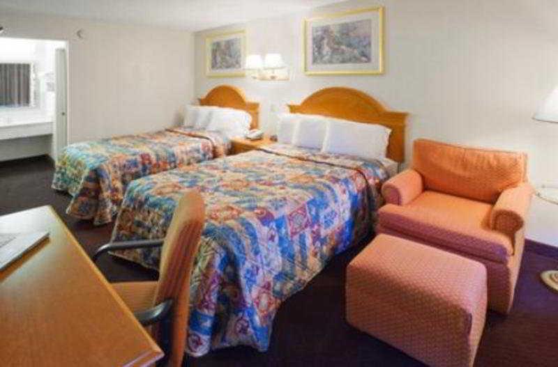 Americas Best Value Inn-Nashville/Airport South Exterior foto