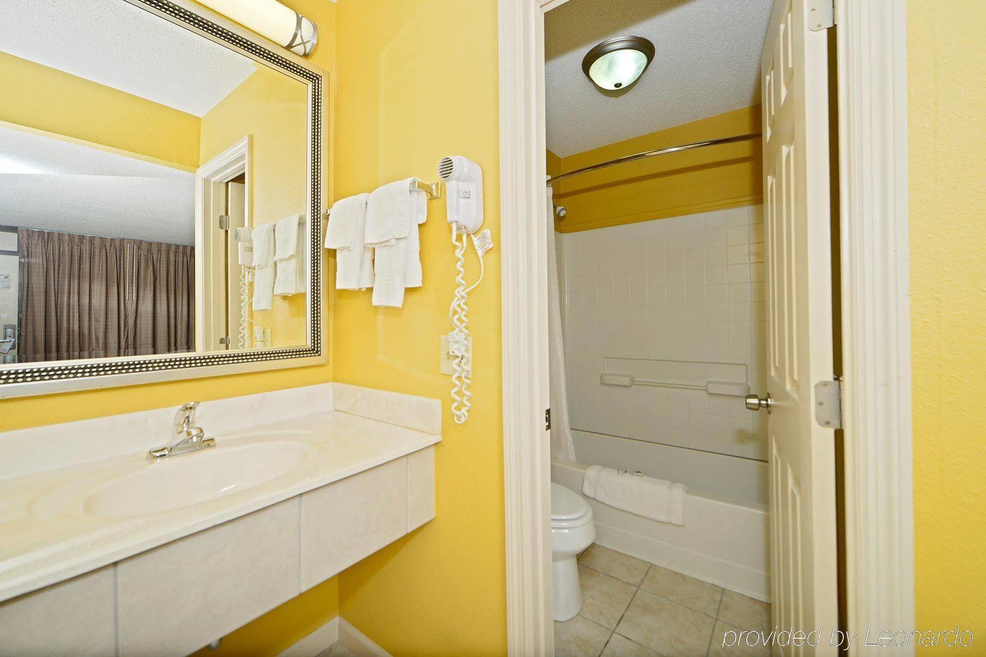 Americas Best Value Inn-Nashville/Airport South Habitación foto